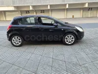 Usado Opel Corsa 75 CV (55 kW) 2009 Negro Utilitario