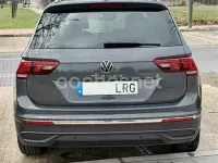 Usado VW Tiguan Life 150 CV (110 kW) 2022 Gris / plata SUV