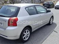 Usado Toyota Corolla Sol 116 CV (85 kW) 2005 Beige Berlina