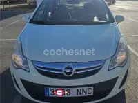 Usado Opel Corsa Essentia 65 CV (47 kW) 2012 Verde Utilitario