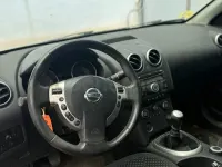 Usado Nissan Qashqai Acenta 150 CV (110 kW) 2009 Gris / plata SUV