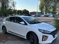 Usado Hyundai Ioniq 141 CV (103 kW) 2019 Blanco Utilitario