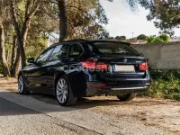 Usado BMW 325 Comfort Edition 218 CV (160 kW) 2014 Negro Familiar