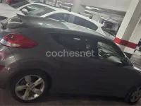 Usado Hyundai Veloster Sport 140 CV (102 kW) 2013 Gris / plata Utilitario