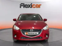 Usado Mazda 2 Style 90 CV (66 kW) 2016 Granate Berlina