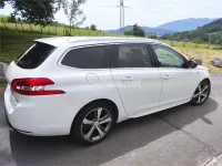 Usado Peugeot 308 SW Allure 120 CV (88 kW) 2016 Blanco Familiar