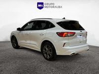 Usado Ford Kuga ST-Line 150 CV (110 kW) 2022 Blanco SUV