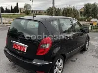 Usado Mercedes A200 Avantgarde 140 CV (102 kW) 2011 Negro Utilitario