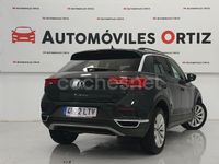 Usado VW T-Roc Advance 150 CV (110 kW) 2021 Gris / plata SUV