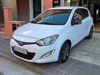 Usado Hyundai i20 86 CV (63 kW) 2014 Blanco Utilitario