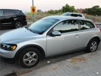 Usado Volvo C30 Momentum 125 CV (91 kW) 2008 Gris / plata Utilitario
