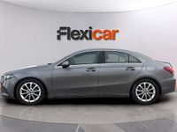 Usado Mercedes A180 116 CV (85 kW) 2019 Gris Berlina