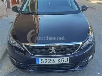 Usado Peugeot 308 SW Active 120 CV (88 kW) 2017 Azul Familiar