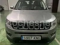 Usado Jeep Compass Longitude 140 CV (102 kW) 2017 Gris / plata SUV