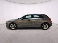 Usado Mercedes A180 116 CV (85 kW) 2019 Gris / plata Berlina