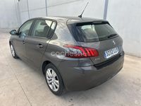 Usado Peugeot 308 Active 100 CV (73 kW) 2020 Gris / plata Berlina