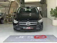 Usado Mercedes B180 116 CV (85 kW) 2020 Negro Utilitario