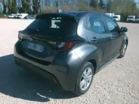 Usado Mazda 2 Center-Line 116 CV (85 kW) 2023 Gris / plata Utilitario