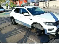 Usado VW T-Roc Advance 110 CV (80 kW) 2022 Blanco SUV