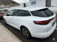 Usado Renault Mégane GrandTour Zen 115 CV (84 kW) 2021 Blanco Familiar