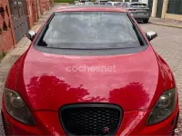 Begagnad Seat Leon FR 170 HK (125 kW) 2008 Röd Halvkombi