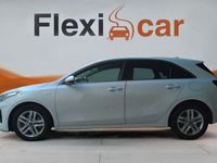 usado Kia Ceed 1.6 MHEV iMT 100kW (136CV) Concept Híbrido en Flexicar Córdoba 2