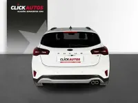 Używany Ford Focus Active 155 KM (114 kW) 2024 Biały Sedan/Limuzyna