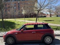 Usado Mini ONE 102 CV (75 kW) 2016 Rojo Utilitario