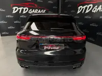 Usado Porsche Cayenne Turbo 550 CV (404 kW) 2018 Negro SUV