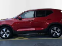 Usado Volvo XC40 Core 2025 Rojo SUV