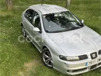 Usado Seat Leon FR 150 CV (110 kW) 2003 Gris / plata Utilitario