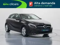 Usado Mercedes A180 Urban 109 CV (80 kW) 2016 Marrón Berlina