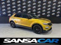 Usado VW T-Roc Life 150 CV (110 kW) 2022 Amarillo SUV