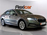 Usado Skoda Octavia Selection 150 CV (110 kW) 2024 Gris Berlina