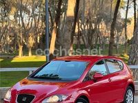 Käytetty Seat Leon Reference 105 HP (77 kW) 2011 Punainen Viistoperä