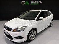 Usado Ford Focus Trend 136 CV (100 kW) 2010 Blanco Berlina