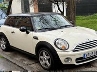 Käytetty Mini Cooper D 110 HP (80 kW) 2010 Valkoinen Viistoperä