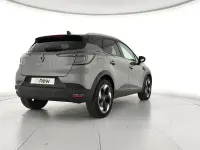Usado Renault Captur Techno 100 CV (73 kW) 2025 Gris SUV