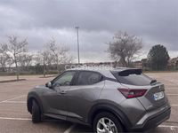 Usado Nissan Juke Acenta 117 CV (86 kW) 2020 Gris / plata SUV