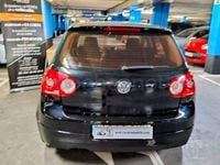 Usado VW Golf IV Highline 140 CV (102 kW) 2004 Negro Berlina