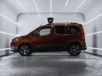 Usado Peugeot Rifter Allure 131 CV (96 kW) 2020 Marrón Monovolumen