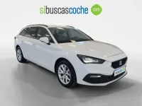 Usado Seat Leon Style 150 CV (110 kW) 2022 Blanco