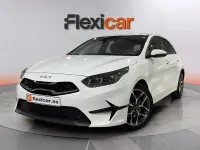 Usado Kia Ceed 101 CV (74 kW) 2023 Blanco Utilitario