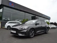 Usado Ford Focus ST-Line 125 CV (91 kW) 2019 Gris / plata Familiar