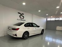Usado BMW 320 Comfort Edition 190 CV (139 kW) 2018 Blanco Berlina