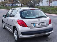 Usado Peugeot 207 75 CV (55 kW) 2008 Beige Berlina