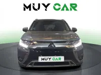 Usado Mitsubishi Outlander Motion 150 CV (110 kW) 2019 Gris / plata SUV