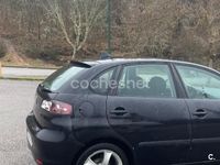 Usado Seat Ibiza 100 CV (73 kW) 2006 Negro Utilitario