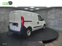 Usado Fiat Doblò 95 CV (69 kW) 2019 Blanco Monovolumen