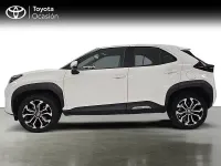 Usado Toyota Yaris Active 116 CV (85 kW) 2022 Blanco Utilitario